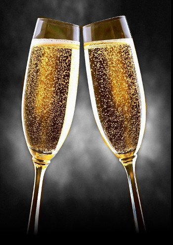 Champagne - bouteille servie pour votre arrivée